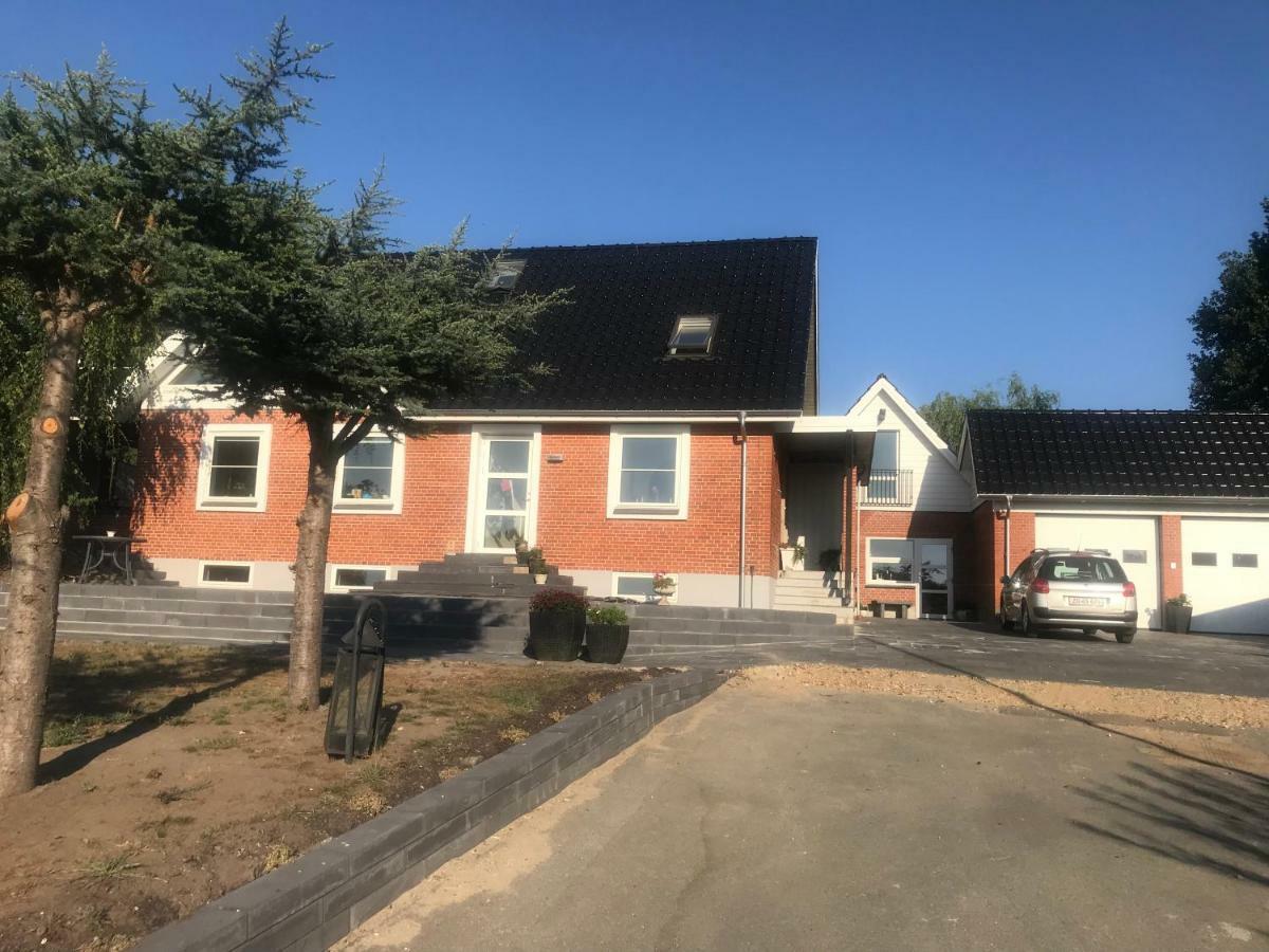 Sohuset Apartment Вибор Екстериор снимка