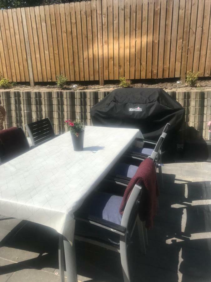 Sohuset Apartment Вибор Екстериор снимка